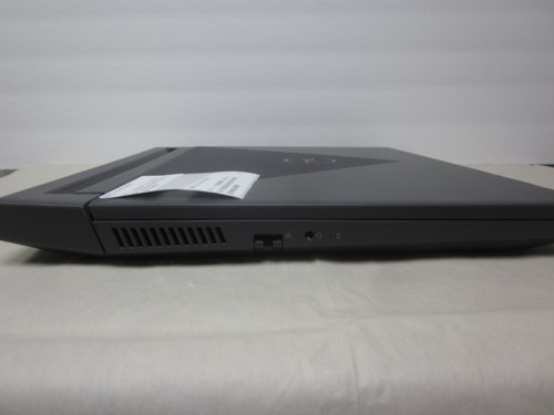 Dell G15 5511 I7-11800H @ 2.3GHz 512GB 64GB WIN11PRO GeForce RTX 3060 GAMING - Picture 6 of 11