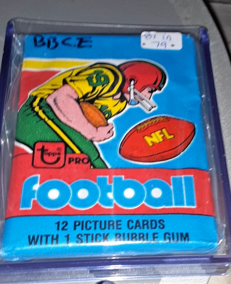 1981 Topps Football Wax Pack Sealed In 1979 Wrapper 12 picture cards 1 stick gum - Image 4 of 4