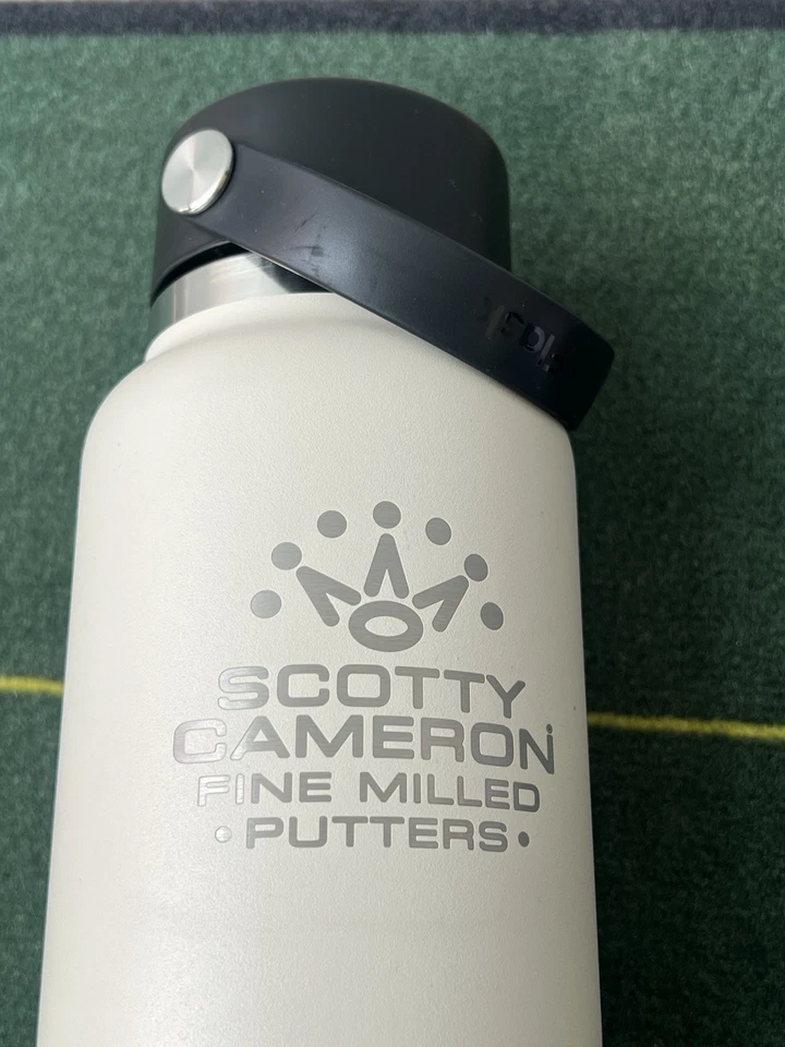 NEW! Scotty Cameron Putters Crown Hydro Flask Travel Bottle Tumbler 32 Oz Golf - Image 3 of 4