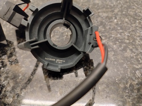 Hauptscheinwerfer - Lampenfassung OSRAM 64210DA08 gebraucht