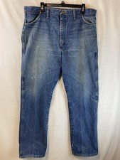 Wrangler 13MWZ Jeans Mens 42x30 Blue Denim Straight Leg Made USA Western Cowboy