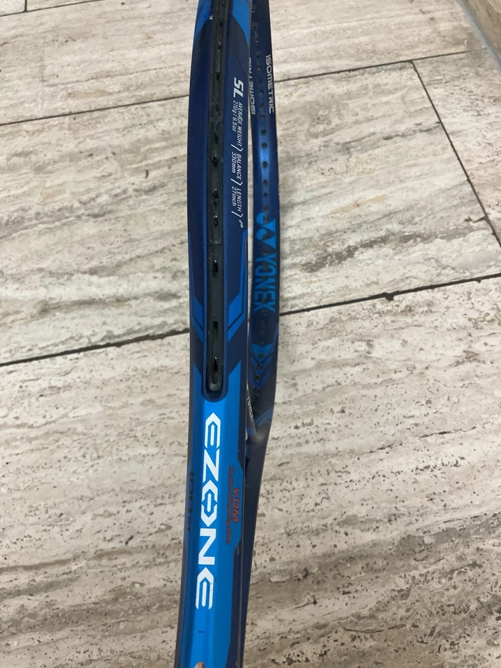 Yonex Ezone 100, Foto 2 von 5