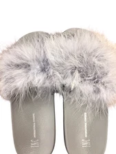 Women Slippers INC International Concepts Gray M 7-8 *FREE SCARF