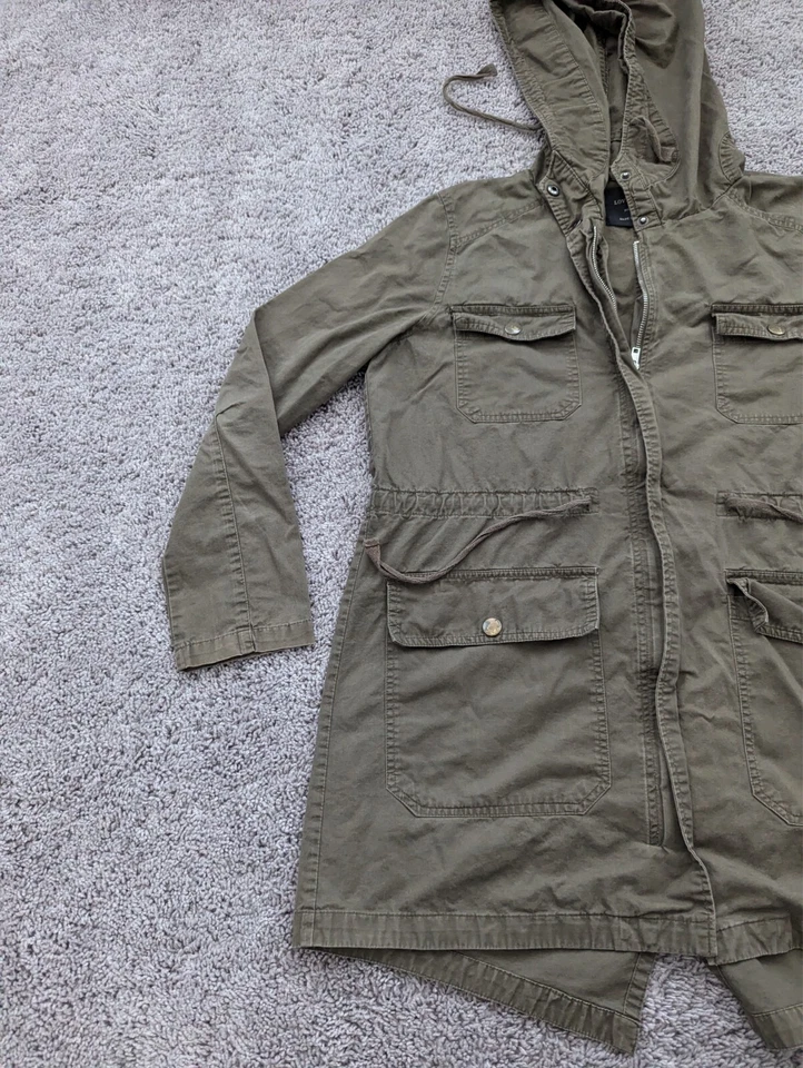 Chaqueta Love Tree para mujer mediana verde cremallera campo carga bolsillos militar Foto 3 de 4