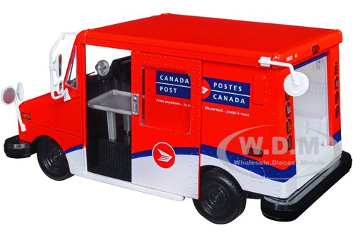 CANADA POST LLV LONG LIFE POSTAL DELIVERY VEHICLE 1/18 DIECAST GREENLIGHT 13571 - Picture 2 of 6
