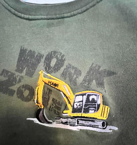 Sonoma Pullover Sweatshirt Boys Size M/M Green Long Sleeve "Work Zone" - Picture 2 of 5