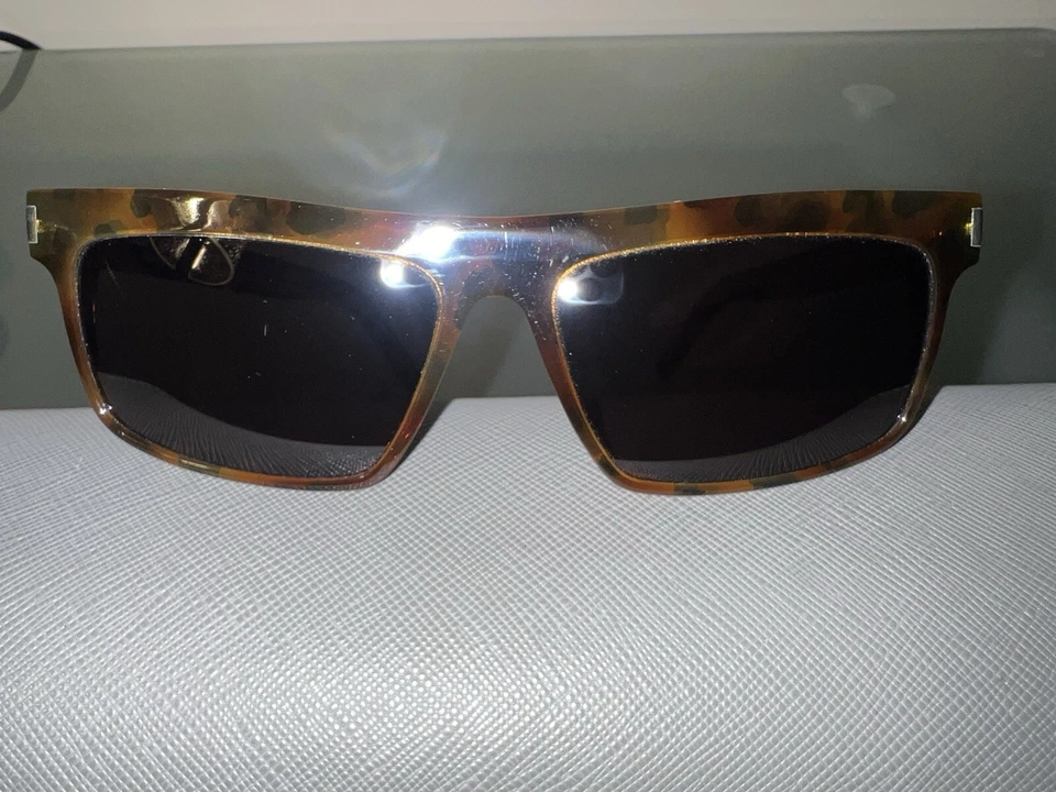 Gafas de sol Saint Laurent Foto 2 de 4