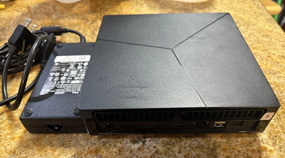 DELL Alienware Alpha R2  i7-6700T 16GBD RAM 256 M2 SSD+1TB HDD GTX 960 4GB GPU - Image 2 of 4