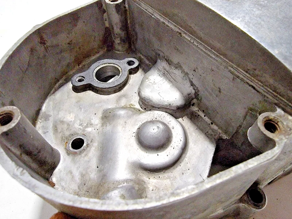 Cubierta de embrague manivela derecha Yamaha AT1 125 CT1 ATMX 1969-1971 Foto 4 de 4