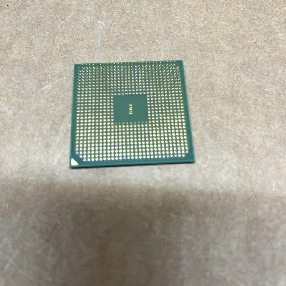 AMD Athlon-64 3200+ Laptop CPU Processor AMA3200BEX5AP SOCKET 754 CAA0C - Image 2 of 2