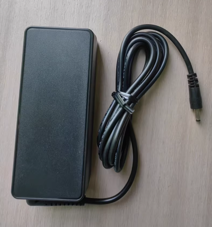 For Daten BSY065T1903423 D 19V 3.42A 3.5*1.35 AC Adapter Power