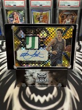 2022-2023 Christian Laettner Select Gold Auto/ Patch 7/10