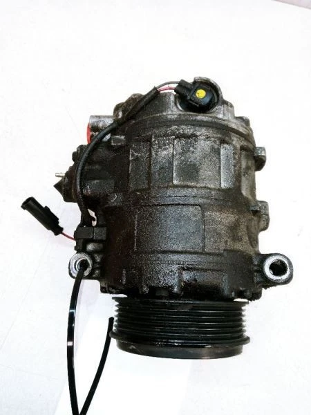 Compresor de aire acondicionado Mercedes-Benz W203 Clase C C240 C320 2001-2006 probado por fabricantes de equipos originales Foto 2 de 4