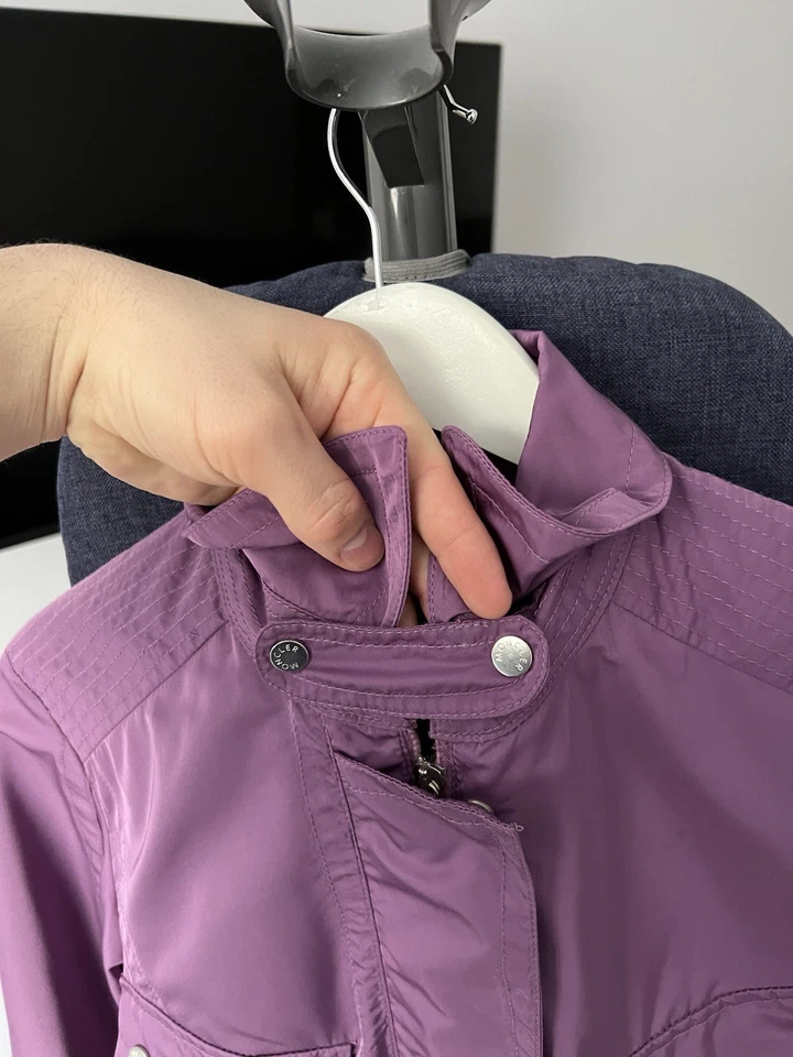 Jaqueta utilitária vintage Moncler com cinto – Casaco de mola de náilon roxo feminino tamanho M - Imagem 3 de 4