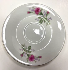 Vintage ~ Fine China Small Replacement Tea Cup Saucer ~ Plates 5.5" Gold Trim