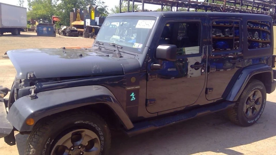 Jeep Wrangler 2017 barra antivuelco barra de altavoces montada Foto 4 de 4
