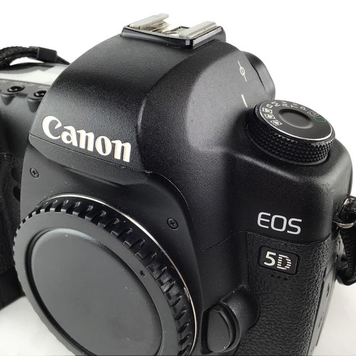 Canon EOS 5D Mark II Camera Body Used Fair - Zdjęcie 9 z 12
