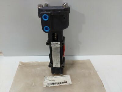 Rexroth R431008195 Shuttle Valve 1/2''