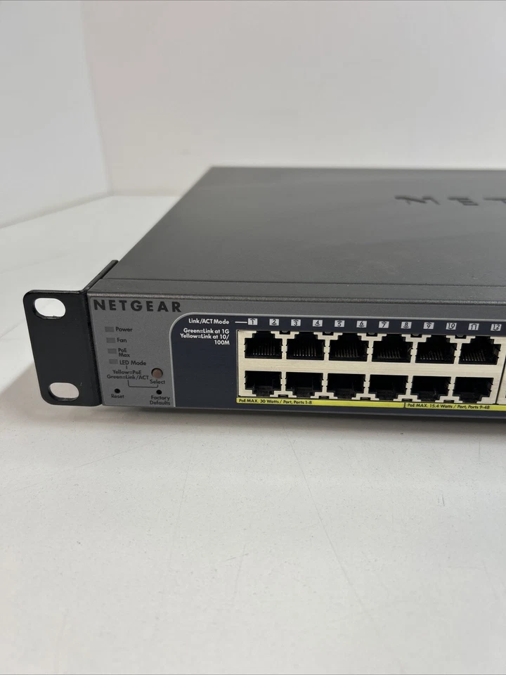 Netgear GS752TPv2 48-Port PoE+ Switch Gigabit | 4 SFP Ports | Free Ship - Image 2 of 4