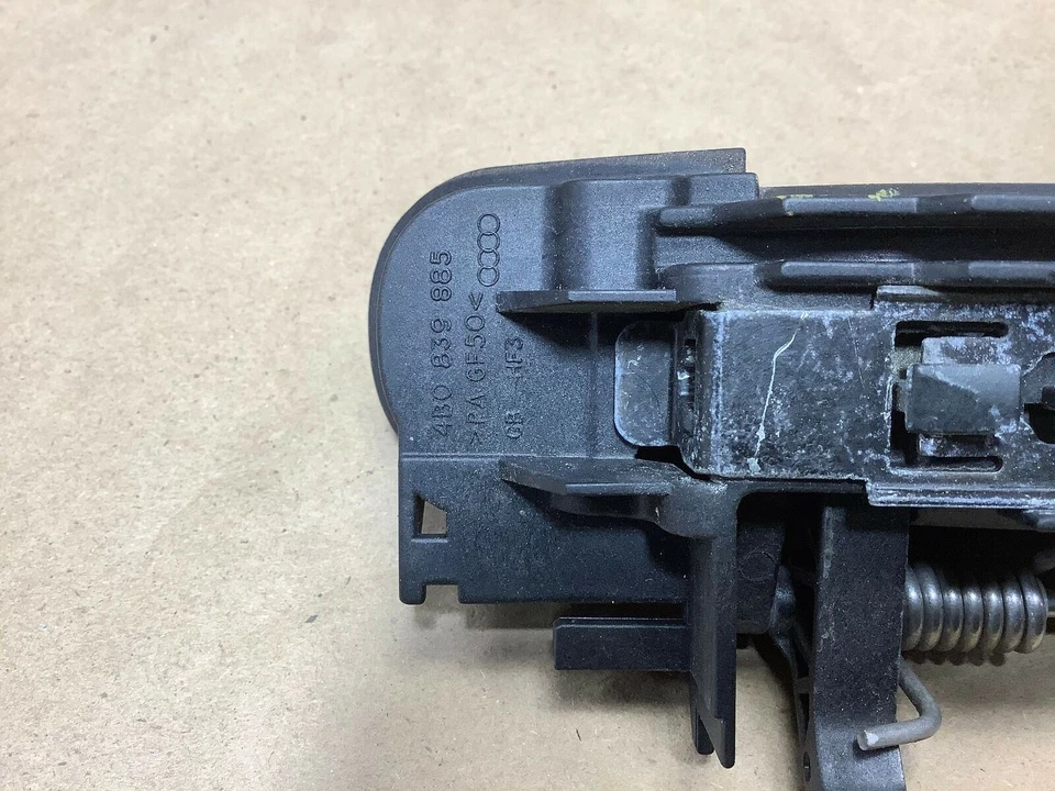 AUDI A4 B7 AVANT 2006 manija de puerta exterior trasera izquierda lado del conductor negra OEM+ Foto 2 de 3