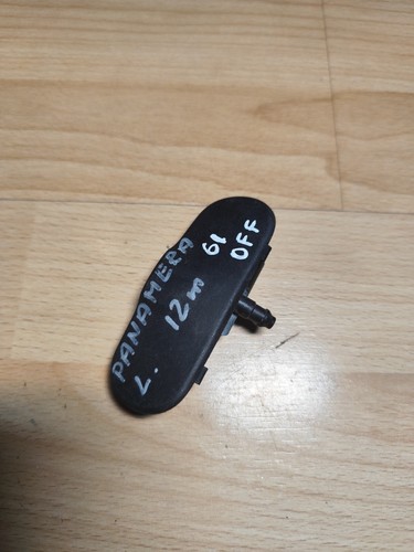 Porsche Panamera 2012/windscreen washer nozzle/97062807300 - Picture 2 of 6