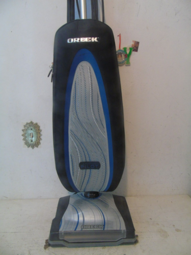 Oreck Vacuum - Picture 2 of 12