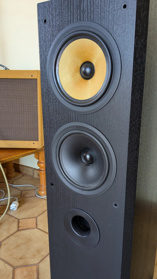 B&W Matrix 803 Series 1 - Immagine 3 di 4