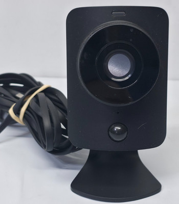SimpliSafe Wired Indoor Security HD Camera ~ SSCM1