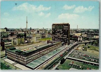 10331769 - 1000 Kreuzberg Axel Springer Verlag East Berlin TV Tower