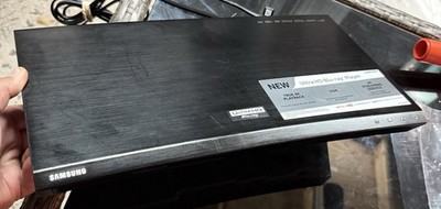 Samsung UBD-KM85C 4K Ultra HD Blu-ray Player HDR WiFi w/Remote HDMI