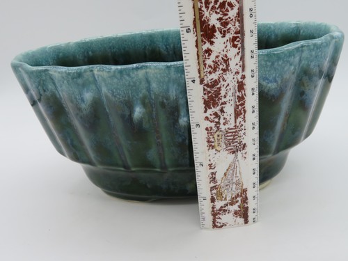 Vintage hull USA Oval Planter in mold 721 Hunter Green Ombre drip Glaze in & out - Picture 8 of 8
