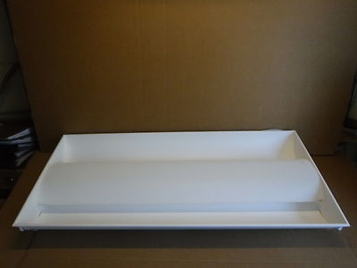 Luna Lighting Recessed Focal Point Fluorescent 3 Lamp FLU-24 2x4 Dual Voltage