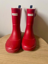 hunter red wellies size 1, unisex kids wellies( 7 years old)