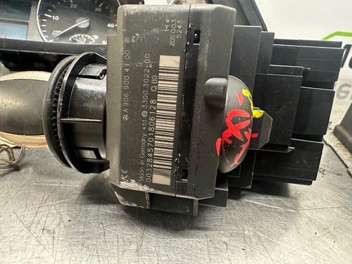 MERCEDES SPRINTER W906 ECU KIT 6519003203 9069009802 CLOCKS ECU ABS PUMP - Picture 4 of 7