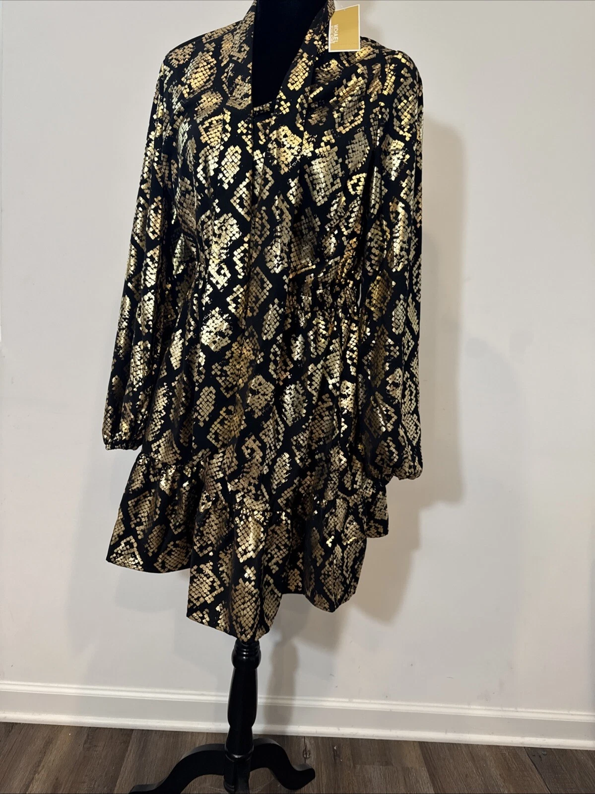 Abito Michael Kors nero e oro taglia media nuovo con etichetta molto bello