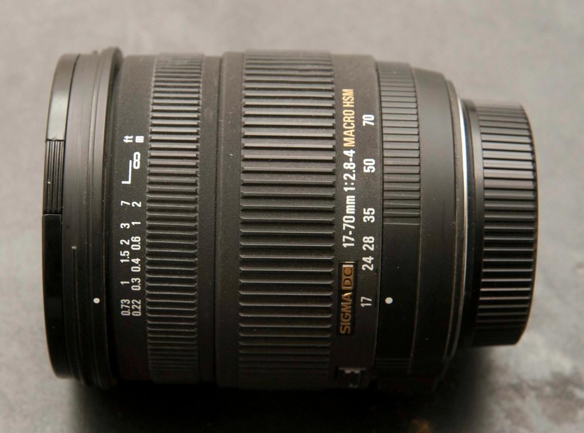 SIGMA DC 17-70ｍｍ F2.8-4 MACRO HSM Nikon用 ☆SIGMA 17-70mm F2.8-4 DC MACRO OS HSM ニコン用（APSC用）手振れ