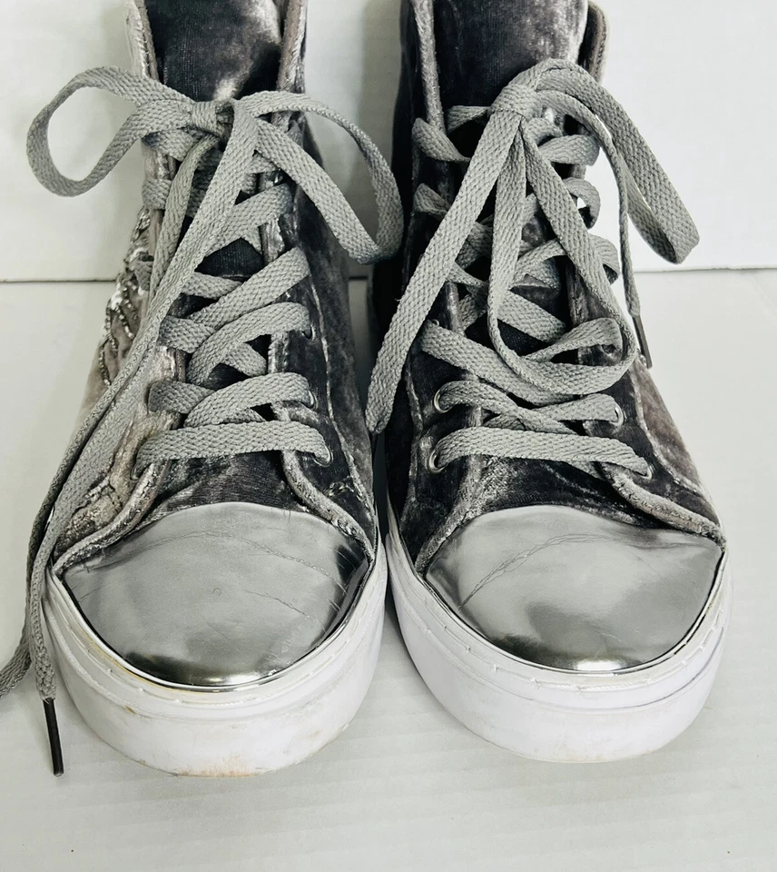 GUESS Tops Altos Mujer Entrenador Talla 7 Terciopelo con Plata y Lentejuelas Suave Uso Foto 3 de 4