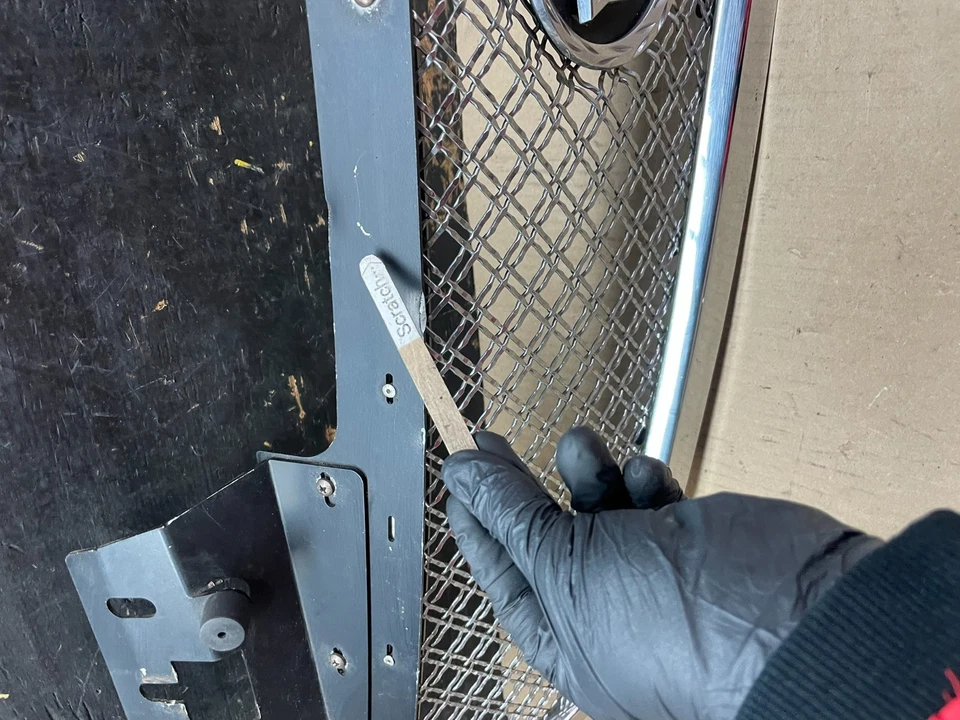 Cadillac STS 2005 a 2007 parrilla delantera E&G Classics malla cromada OEM U7511 PS Foto 4 de 4