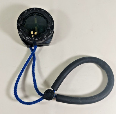 Vintage AMF Voit Suunto Yellow Strap Scuba Diver's Wrist Compass  Works Great!