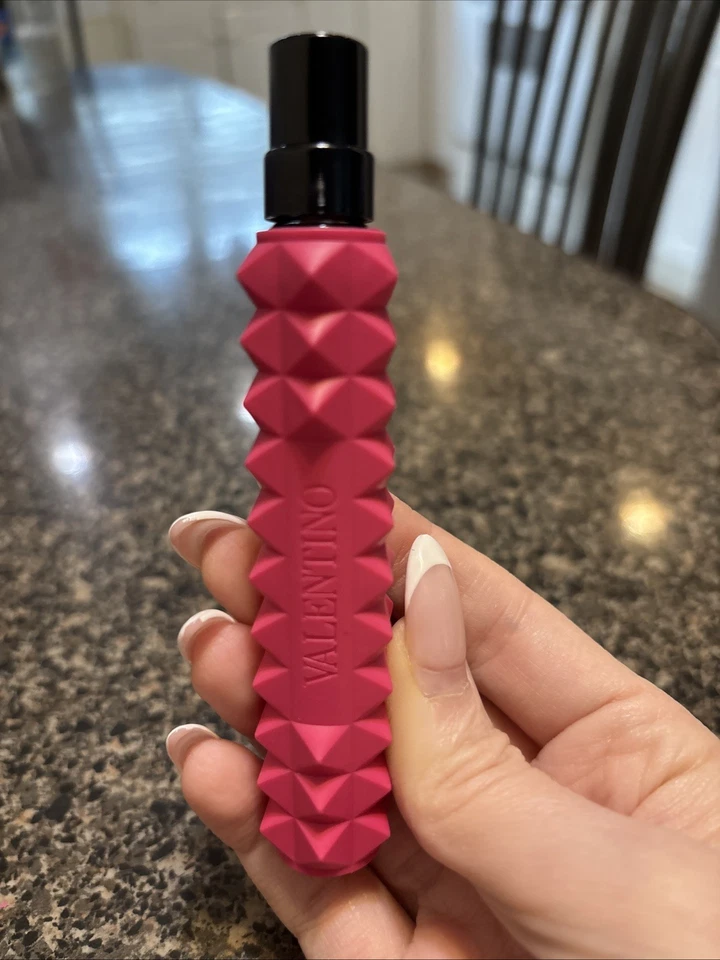 NUEVO Perfume de Viaje Valentino EXTRADOSE Donna Born In Roma .33 OZ 10 ml Nuevo en Caja Foto 2 de 3