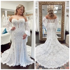 Sweetheart Neck Wedding Dress Lace Appliques Detachable Long Sleeves Bridal Gown