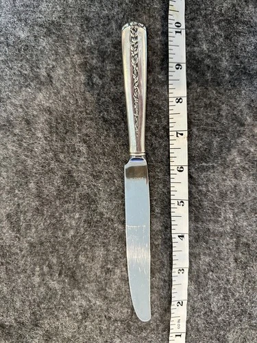 Towle Sterling Silver 1937 Rambler Rose Knife  8 5/8"