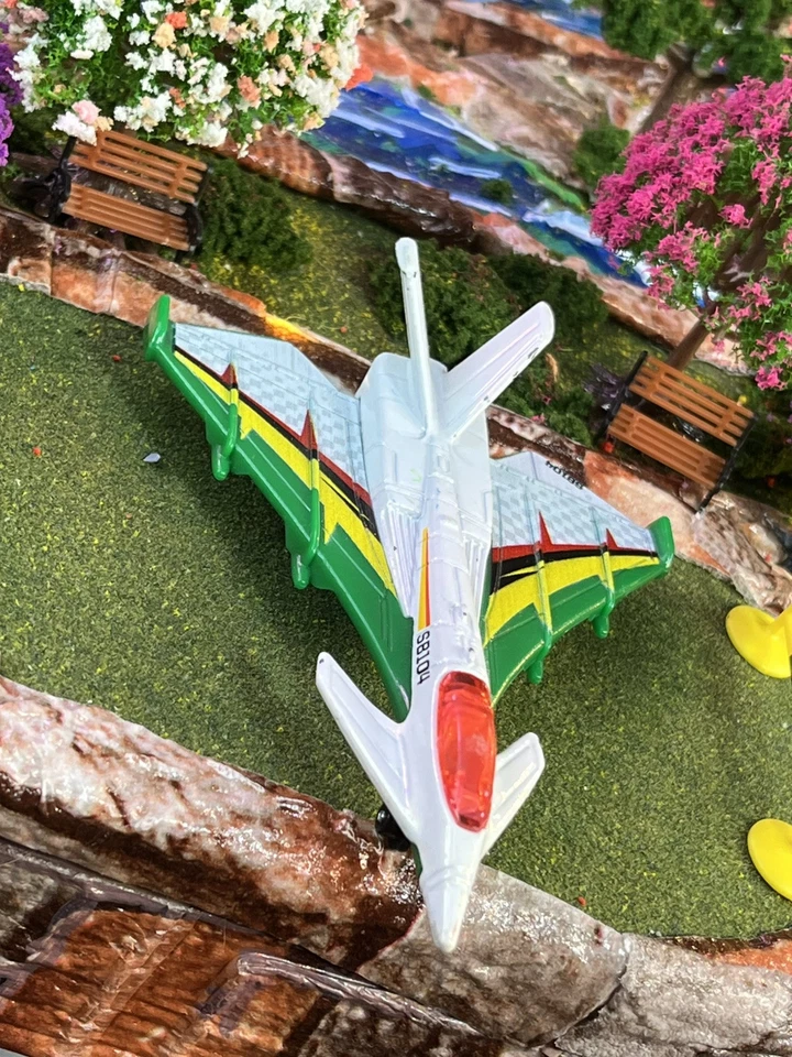 Matchbox Sky Busters 2011 Aero Flight Strike Aircraft Diecast Used EX Condition - Image 4 of 4