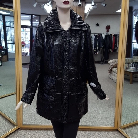 UBU Black Iridescent Crinkle Crushed Patent Leather Effect 30” Hooded  Raincoat | eBay