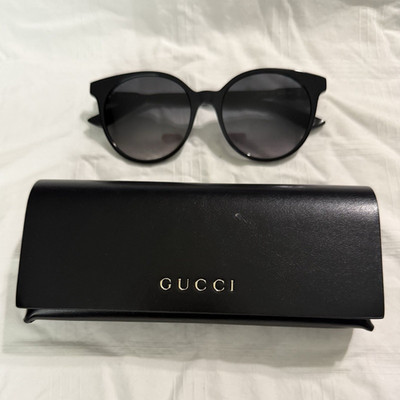 *Authentic*Gucci GG 0488 Women's Round Sunglasses Black Frame Gray Tinted UV400