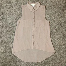 Sans Souci Sleeveless Blouse Womens Medium Pink Hi-Low Button Up Studded