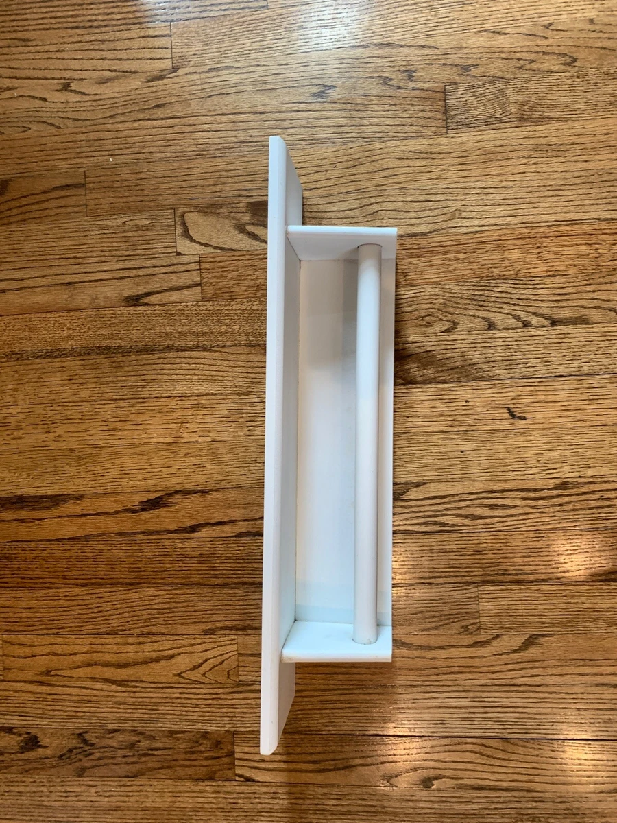 White wood online towel bar