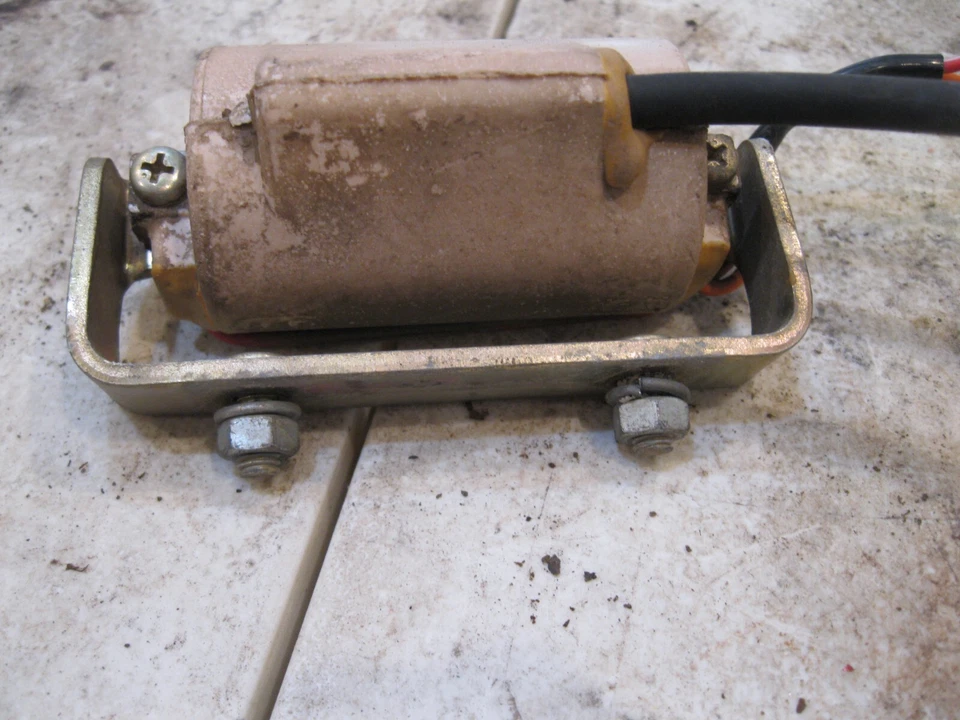 Bobina de encendido Yamaha XS400S 1978 Foto 4 de 4