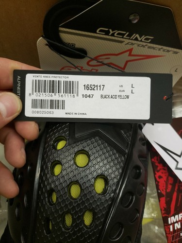 Alpinestar Vento Knee Protector - 1652117 - Picture 2 of 2