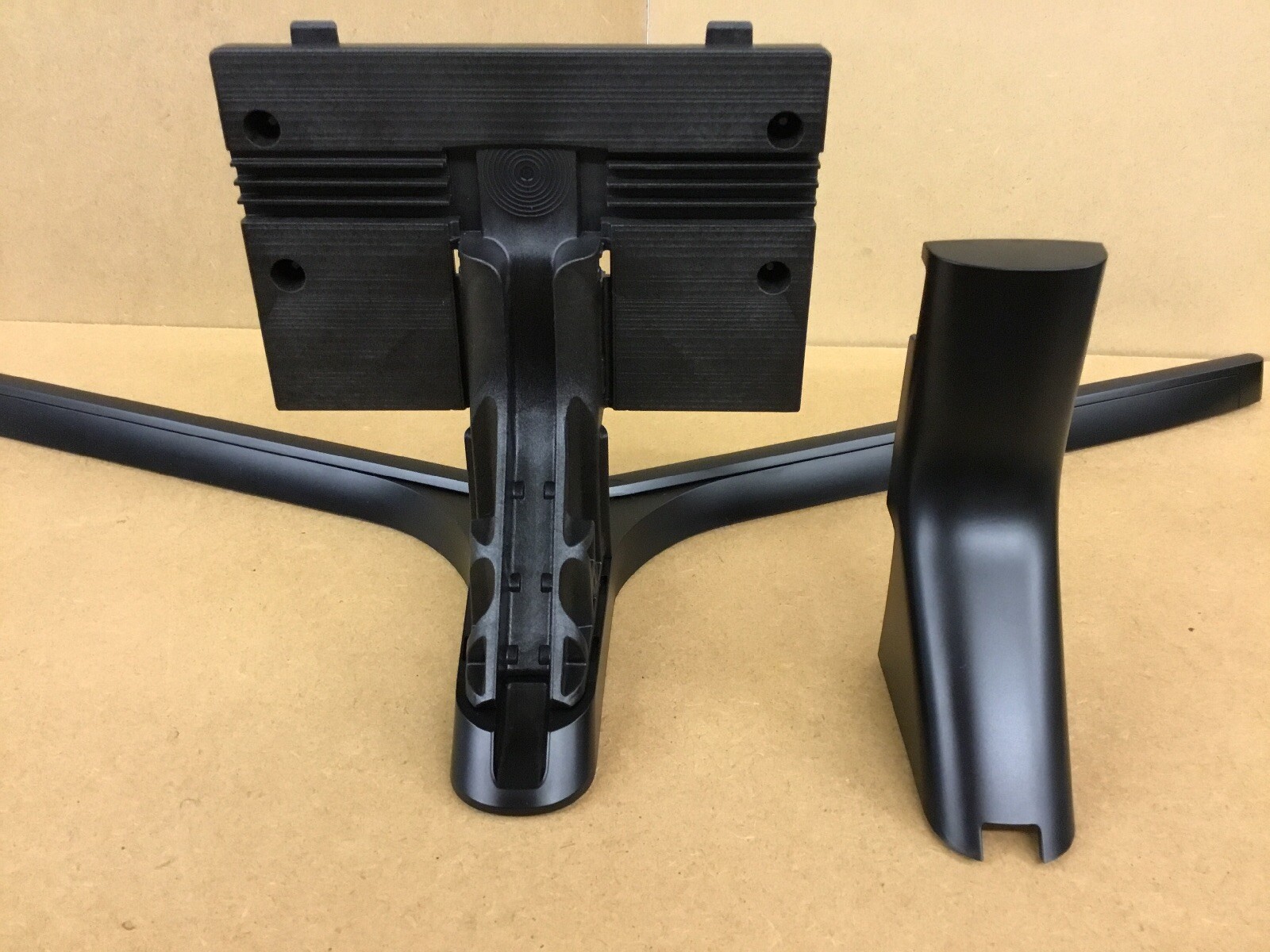 Samsung TV Pedestal Stand BN6115602A For ‘UE55NU7500’ ONLY Including